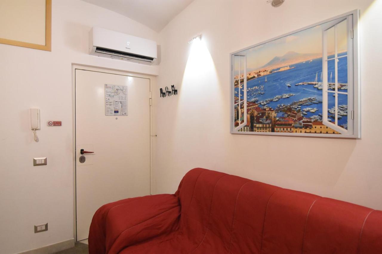 شقة Un Salto A Napoli المظهر الخارجي الصورة